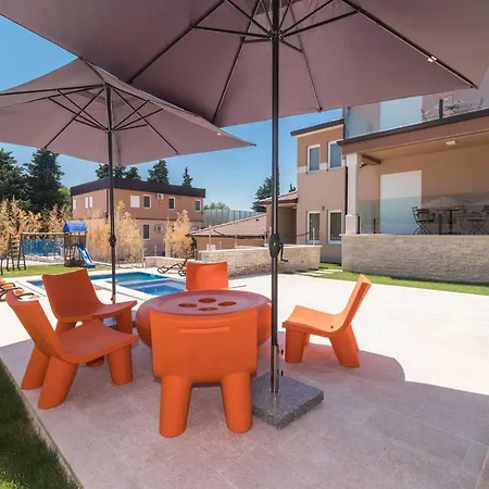 Luxe In With Private Pool *